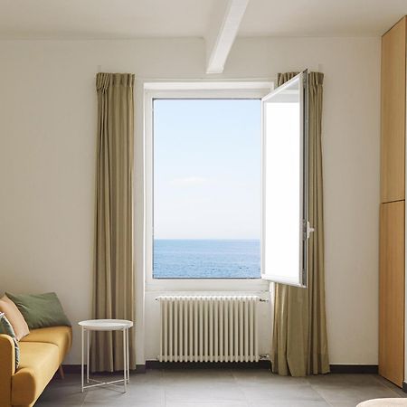 Ca De Ma - Sea Front Apartment เจนัว ภายนอก รูปภาพ